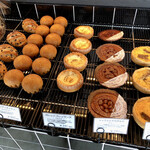 Reminisce bakery - 