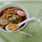 波止場食堂 - ラーメン３７０円