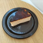 jollity COFFEE - 巴斯克奶酪蛋糕