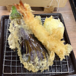 町鮨とろたく - 天ぷら盛り合わせ4種