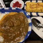ゆうひ食堂 - カツカレー＝600円
            玉子焼き＝100円
