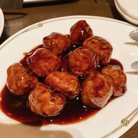 中国飯店 紫玉蘭 - 黒酢酢豚