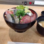 丼 万次郎 - 