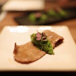 燒肉Ushigoro 新宿三丁目店 - 極品牛舌生薑燒。已完成