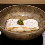 島津 - ◆太刀魚のお椀（神奈川 小柴）
      ひと月、日本酒に漬け込んだ利尻昆布のお出汁とあわせて。