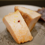 島津 - 口で綺麗にほどけていくと、奥に綺麗に広がるコクと旨味。 山葵が効かないほどに濃厚でミルキーなお酒のアテ。