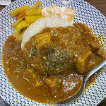 ヌードル＆スパイスカレー 今日の1番 - 朝カレー(ポークとフルーツのカレー) 