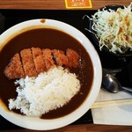 Butaya Ton'Ichi - ロースかつカレー、キャベツ味噌汁セット