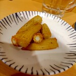 大衆スタンド 神田屋 - ヤングコーンの塩味揚げ
