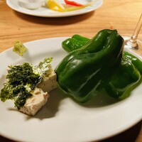 カルネジーオ イースト - 