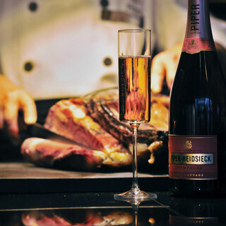 ブッフェアンドカフェ スロープサイドダイナー ザクロ