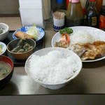 がんころ食堂 - 201307　がんころ　豚ロースの焼肉定食（550円）