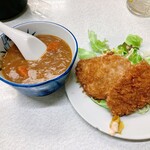 ゆたか食堂 - ヒレカツ二枚とカレーのる〜　この日はボトル込みで7000円　どう考えても足りてる筈ないので次回交渉予定。