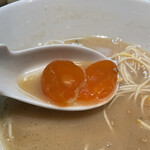 山田の鰻 - 漬卵黄は濃厚な味