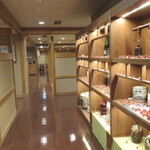 ことひら温泉 御宿 敷島館 - 飾り棚