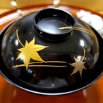 銀座 しのはら - 表は紅葉