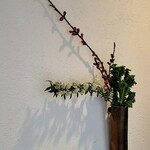 馬車道 大かわ - 入口のお花