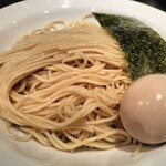 支那ソバ 小むろ - 固めの麺に多めの水気