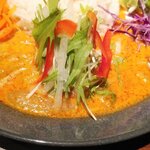 Ecchuu Uehara Ya - 魚介のレッドカレーのあいがけカレー