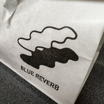 BLUE REVERB - 何のデザインかは不明。ルバーブには見えないなぁ。