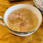 寿し岩手屋 - 桜茶