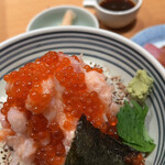 日本橋海鮮丼 つじ半 - 