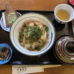 お食事処 中瀬隠居 - 料理写真:わさび丼