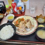 光玉母食堂 めし しんちゃん - 