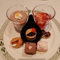 ロウリーズ・ザ・プライムリブ 恵比寿ガーデンプレイス店 - 