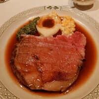 ロウリーズ・ザ・プライムリブ 恵比寿ガーデンプレイス店 - ロウリーカット