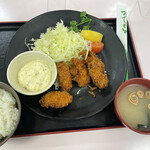 辛酉会食堂 - 牡蠣フライ定食