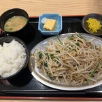 格安ビールと鉄鍋餃子 3・6・5酒場 - 