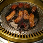 炭火焼肉 鶴兆 - 