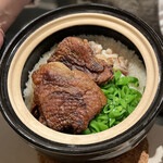 L'ETERRE - ホロホロ鳥と北寄貝の土鍋ご飯