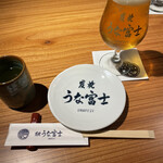 炭焼 うな富士 - 全てにロゴマーク