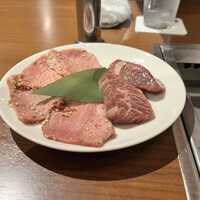 焼肉うしごろ 表参道店 - 