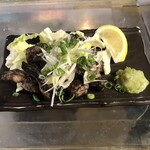 Charcoal-grilled Yamahara chicken parsley