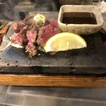 Lava grilled beef Yogan-yaki (roasted on a hot stone)