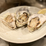 路地裏鉄板 こたろう - 牡蠣
