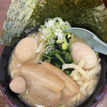 Yokohama Ie Kei Ramen Ittouya - 