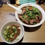 Rock’anDo - ニラレバそば＋豚レバ照焼丼