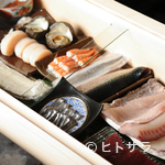 Sushi Enishi - 旬の素材を逃さず仕入れ。季節感あふれる鮨を堪能