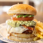 ラコスバーガー （RACCOS BURGER） - 郵便局前/ハンバーガー | 食べログ