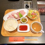 肉焼ラウンジ hana - HANAセット (豚カルビと鶏ササミ)