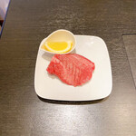 肉焼ラウンジ hana - 厚切り牛タン