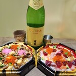 おさしみ本舗 - 左・穴子ちらし、右・海鮮ちらし