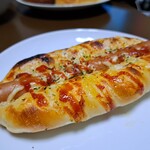 モンペリエ - 料理写真:粗挽きウインナースティック(194円)