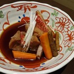 ビーチサイド温泉リゾート ゆうみ - 地魚の煮付け