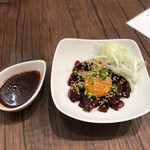 liaison - 鯨ユッケ