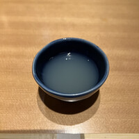 まんてん鮨 日比谷オクロジ店 - 出汁